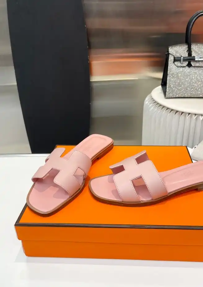 hype Hermes Slippers