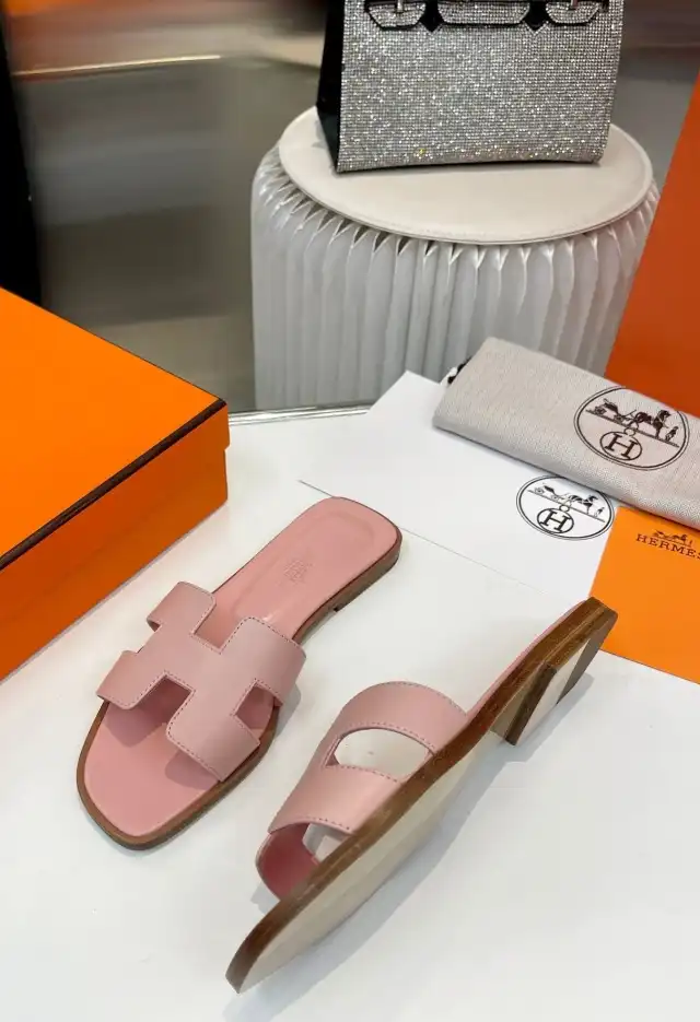 hype Hermes Slippers