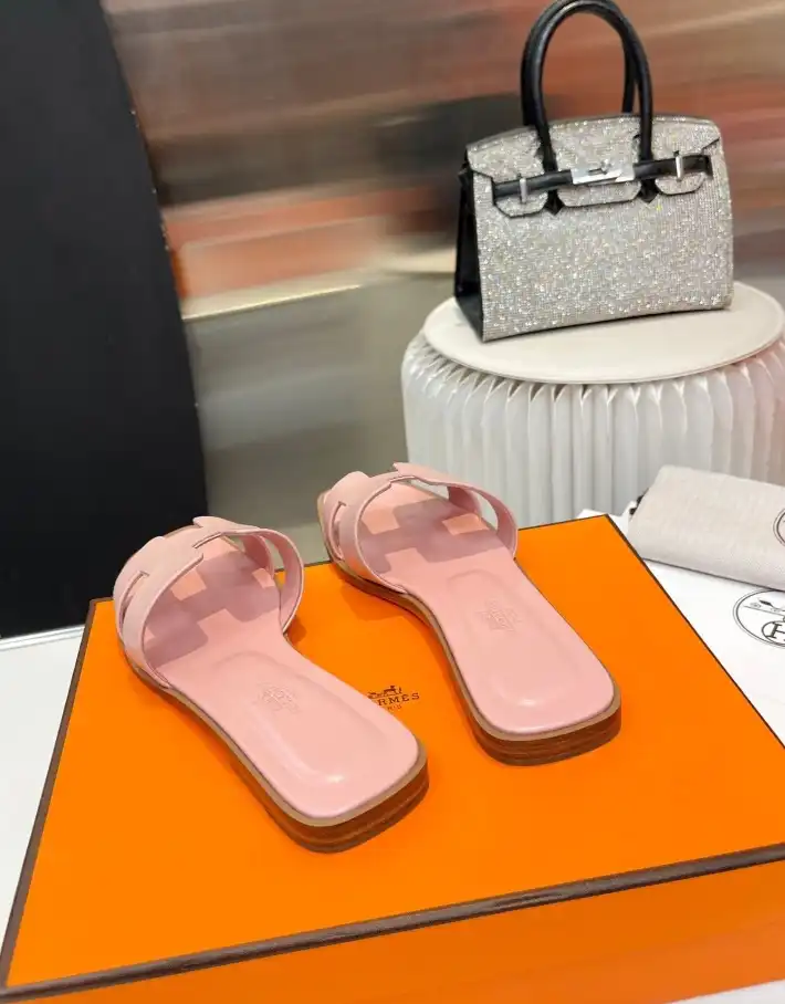 hype Hermes Slippers