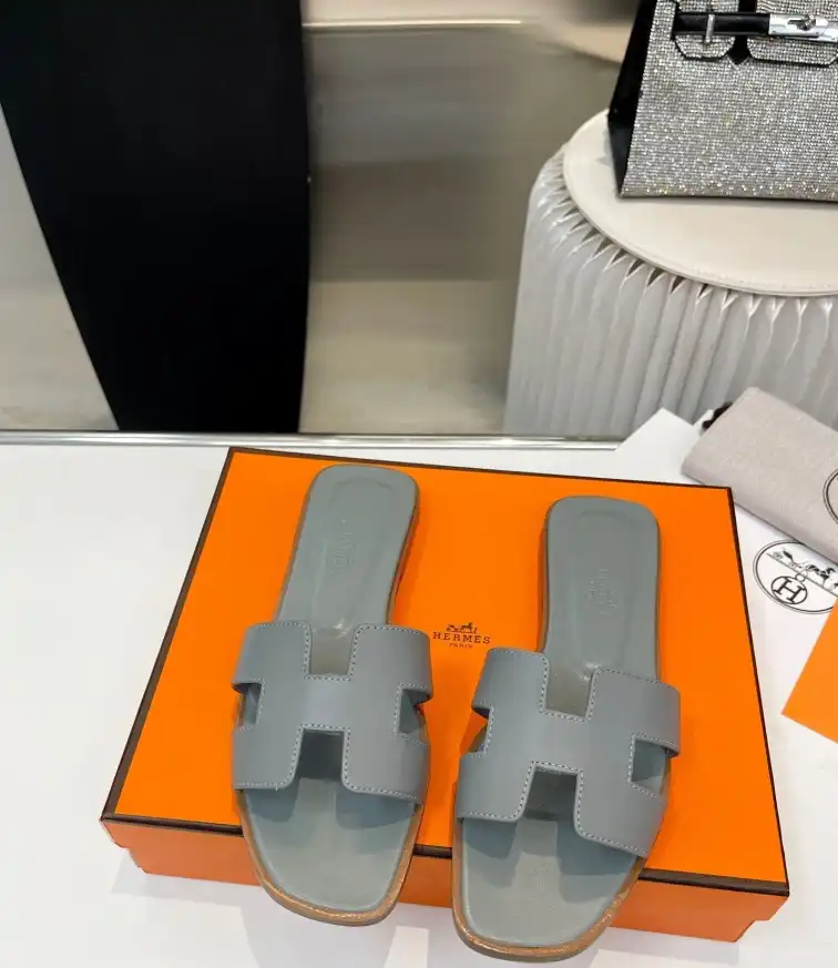 hype Hermes Slippers