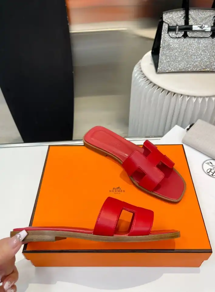 hype Hermes Slippers