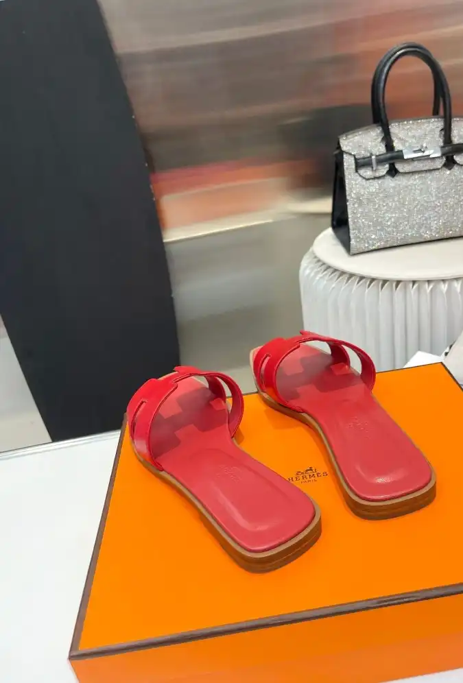 hype Hermes Slippers