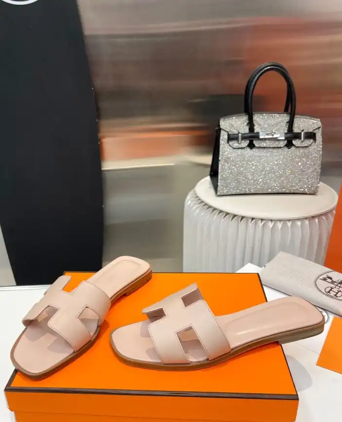 hype Hermes Slippers