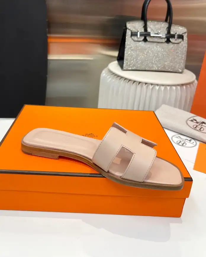 hype Hermes Slippers