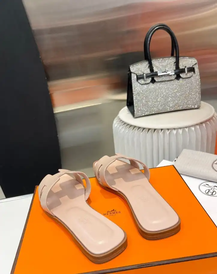 hype Hermes Slippers