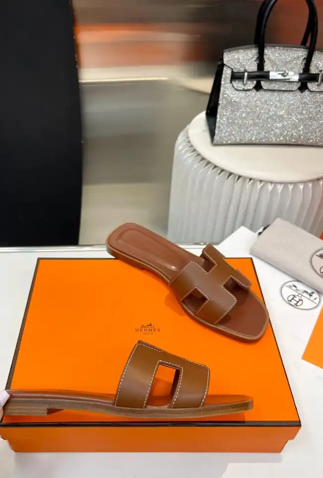 hype Hermes Slippers