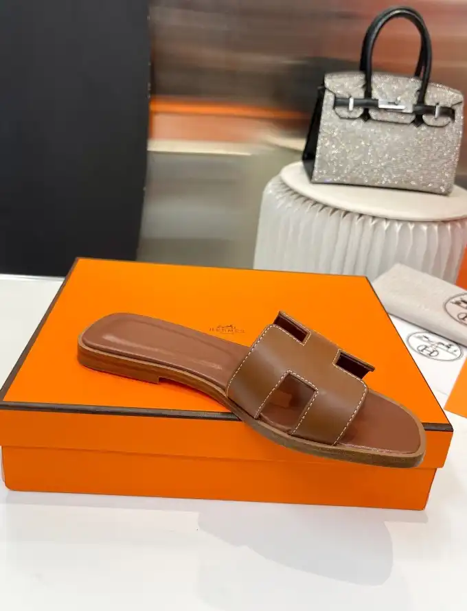 hype Hermes Slippers