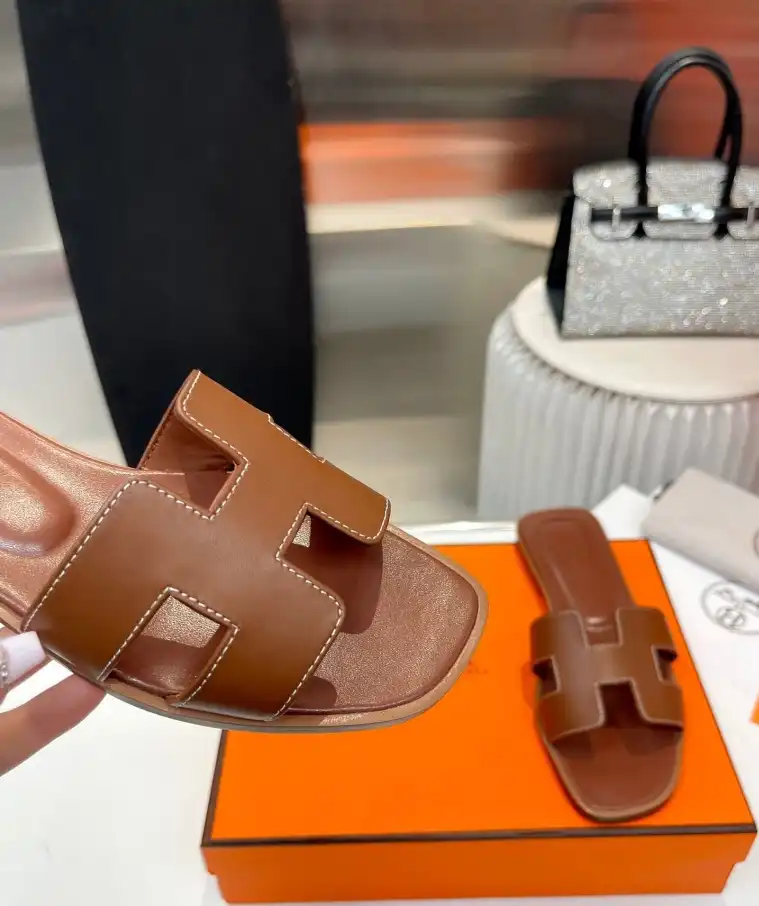 hype Hermes Slippers