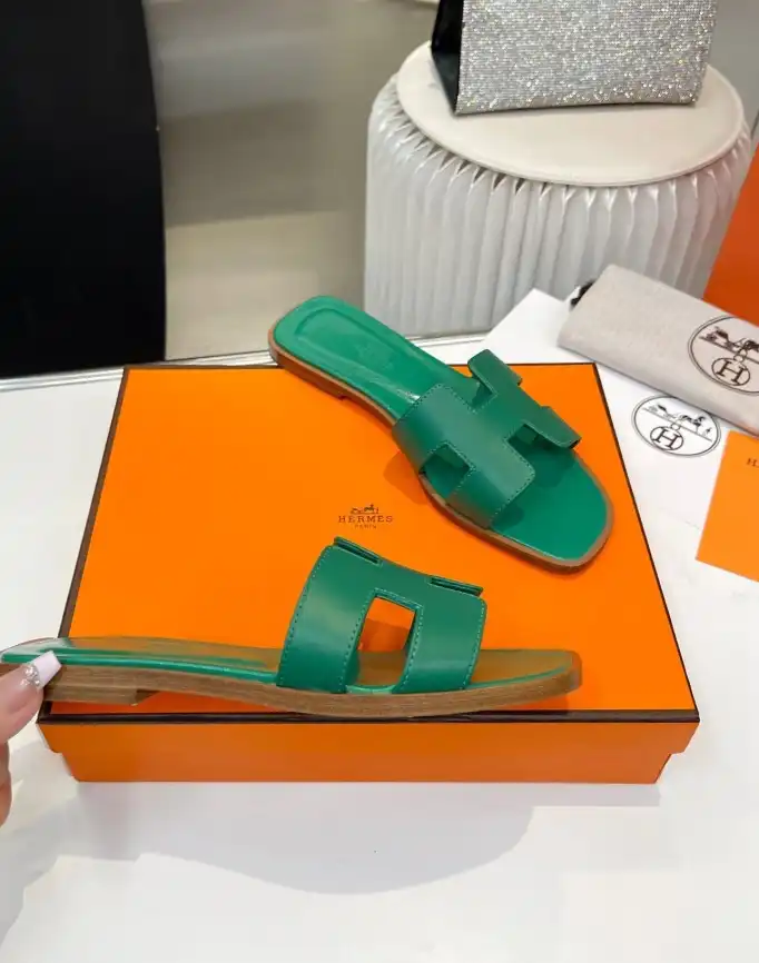 hype Hermes Slippers