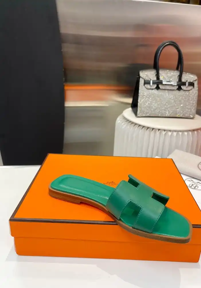 hype Hermes Slippers