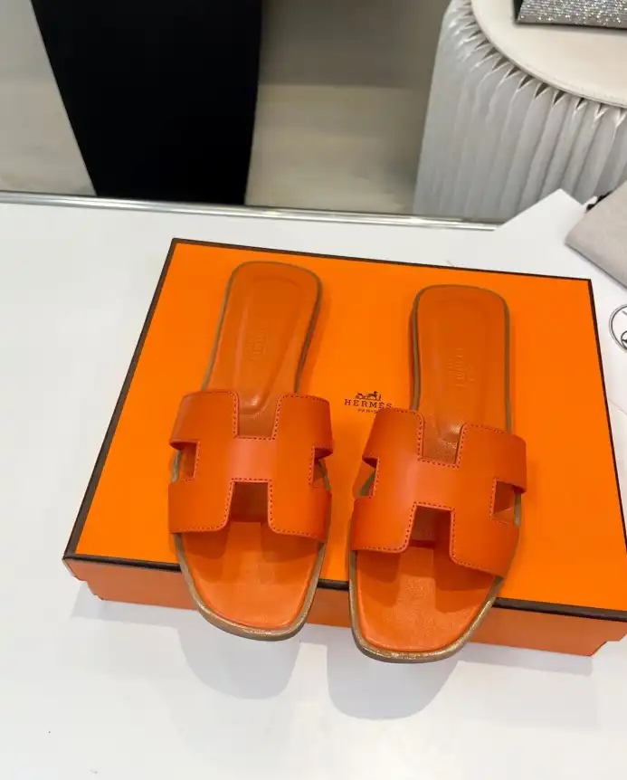 hype Hermes Slippers