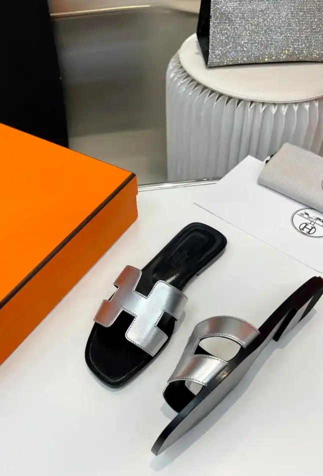 hype Hermes Slippers