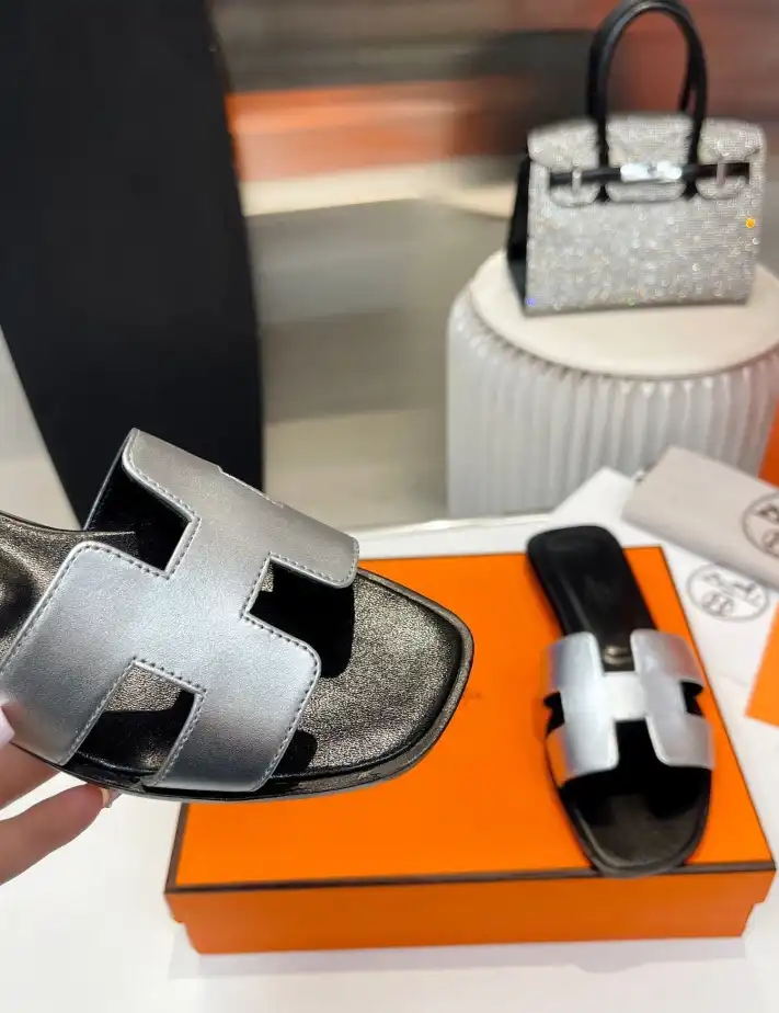 hype Hermes Slippers