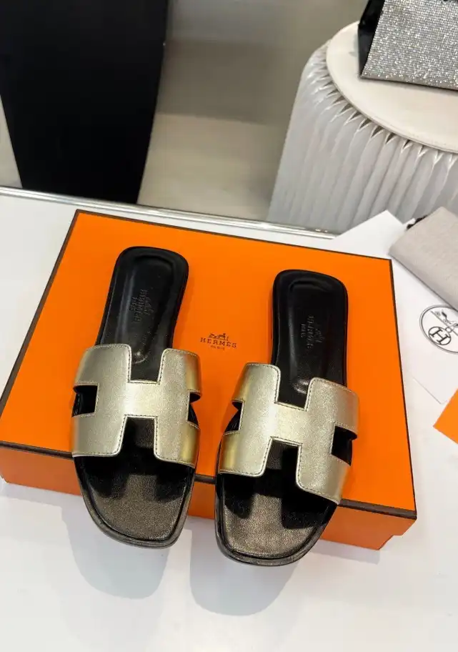 hype Hermes Slippers