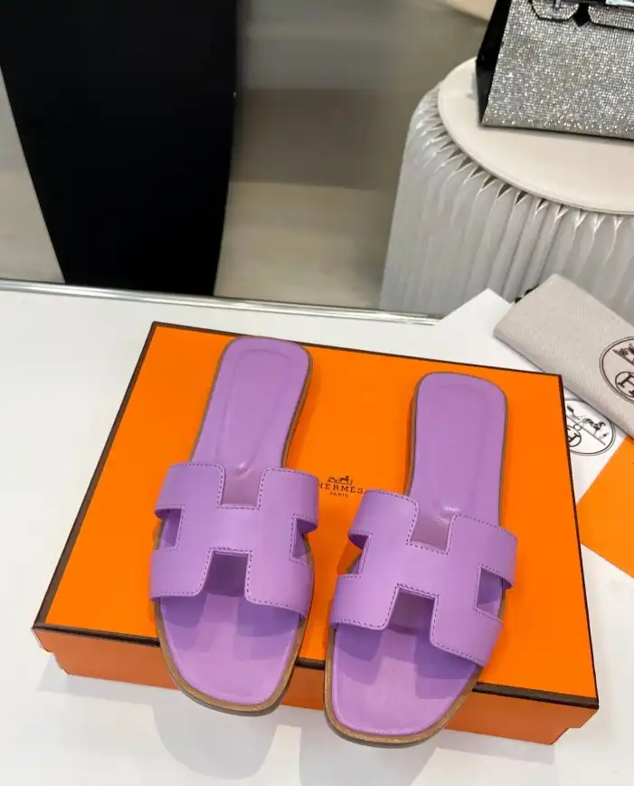 hype Hermes Slippers