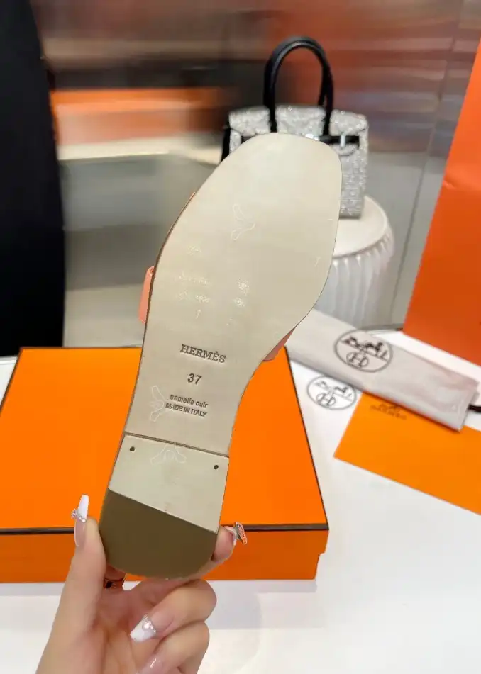 hype Hermes Slippers