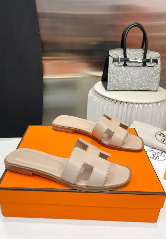 hype Hermes Slippers