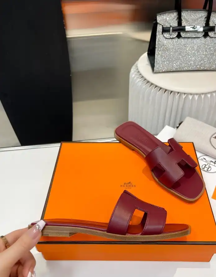 hype Hermes Slippers