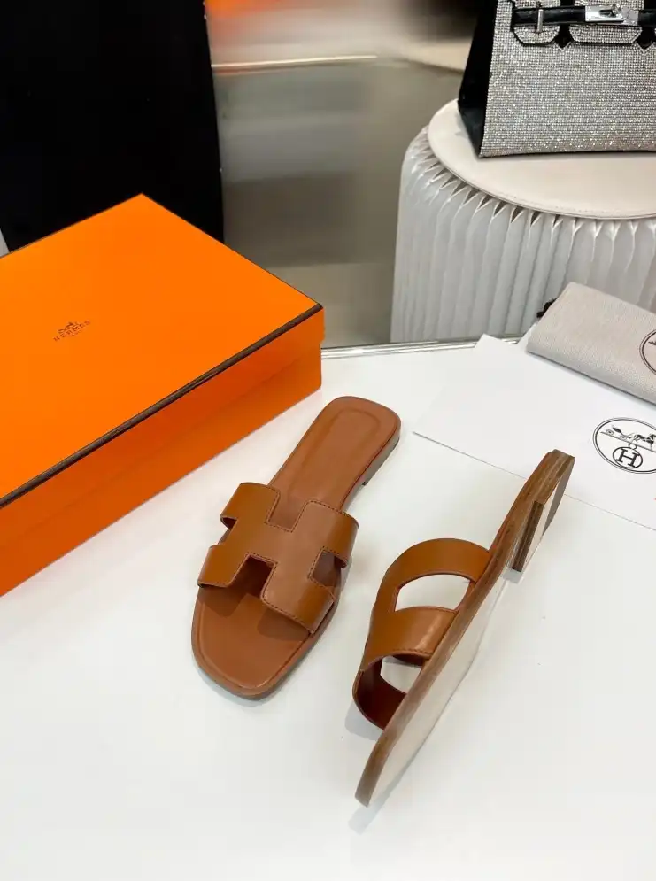 hype Hermes Slippers