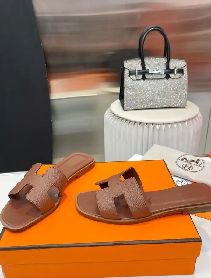 hype Hermes Slippers