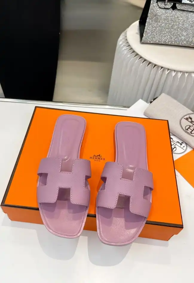 hype Hermes Slippers