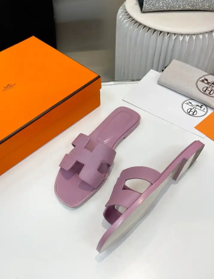 hype Hermes Slippers