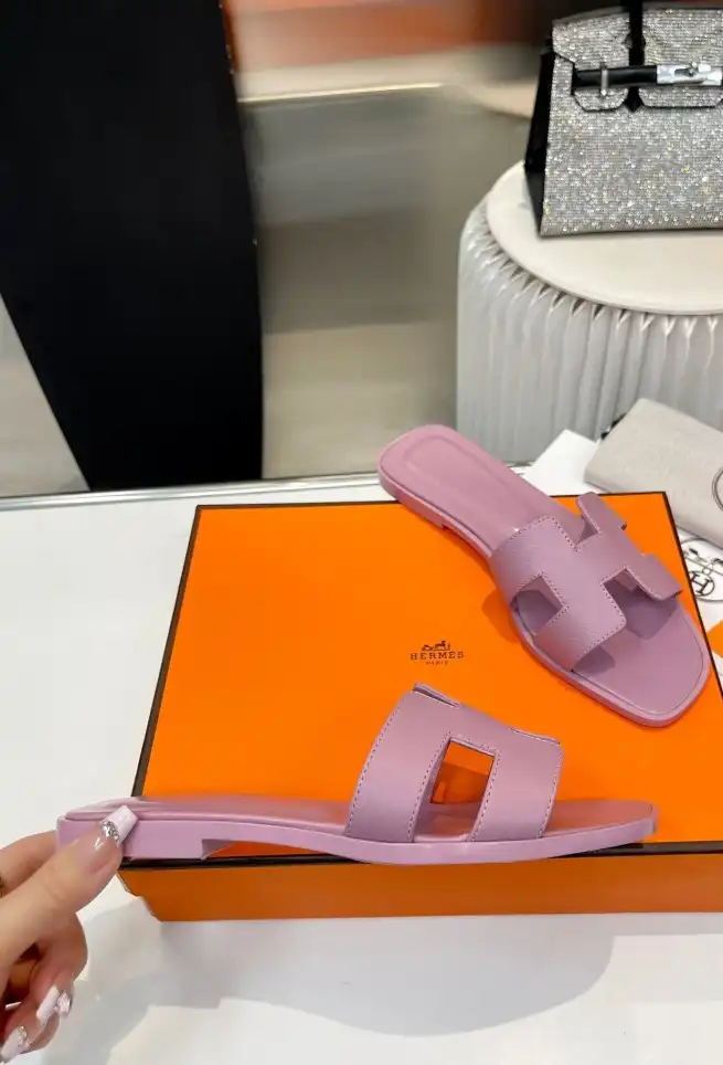 hype Hermes Slippers