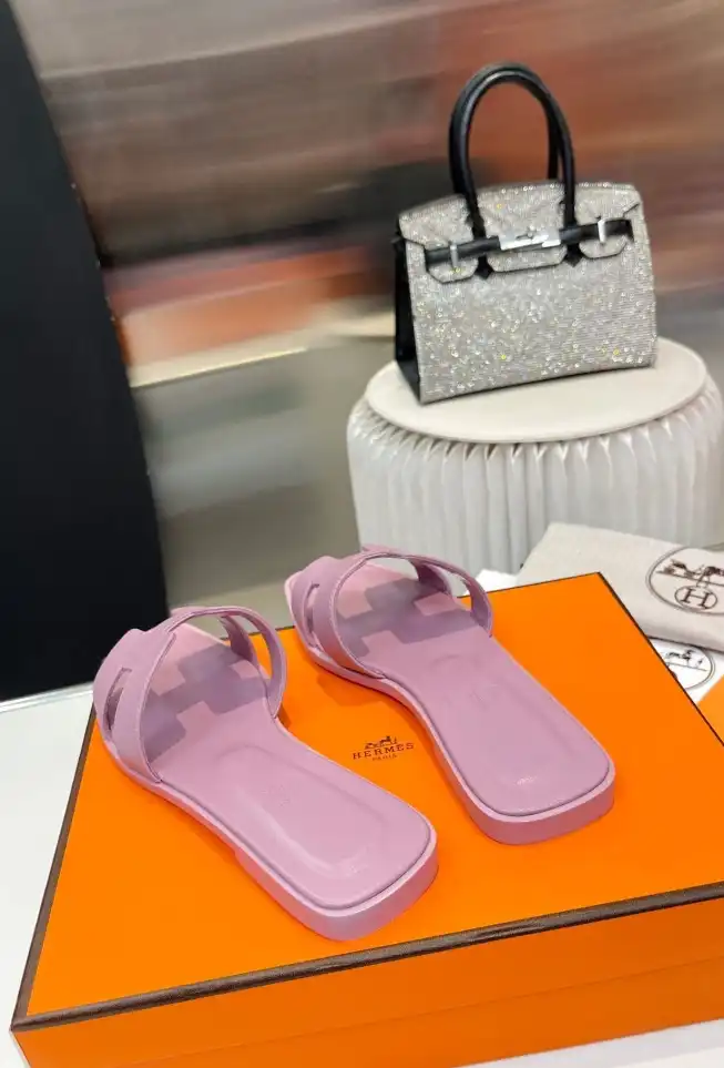 hype Hermes Slippers