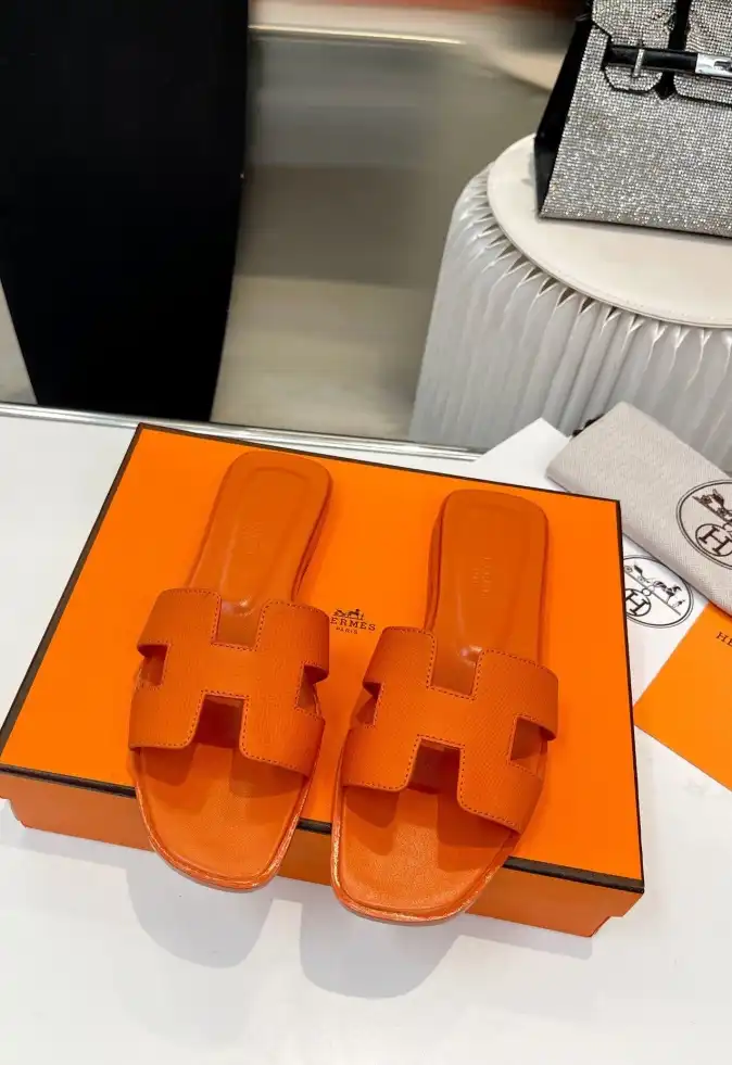 hype Hermes Slippers