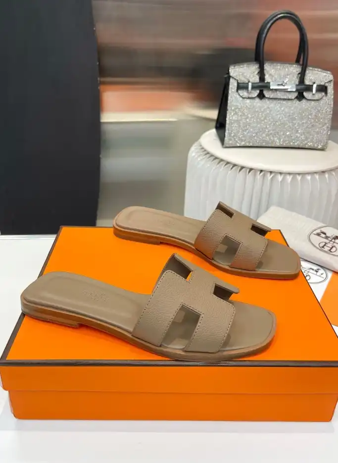 hype Hermes Slippers