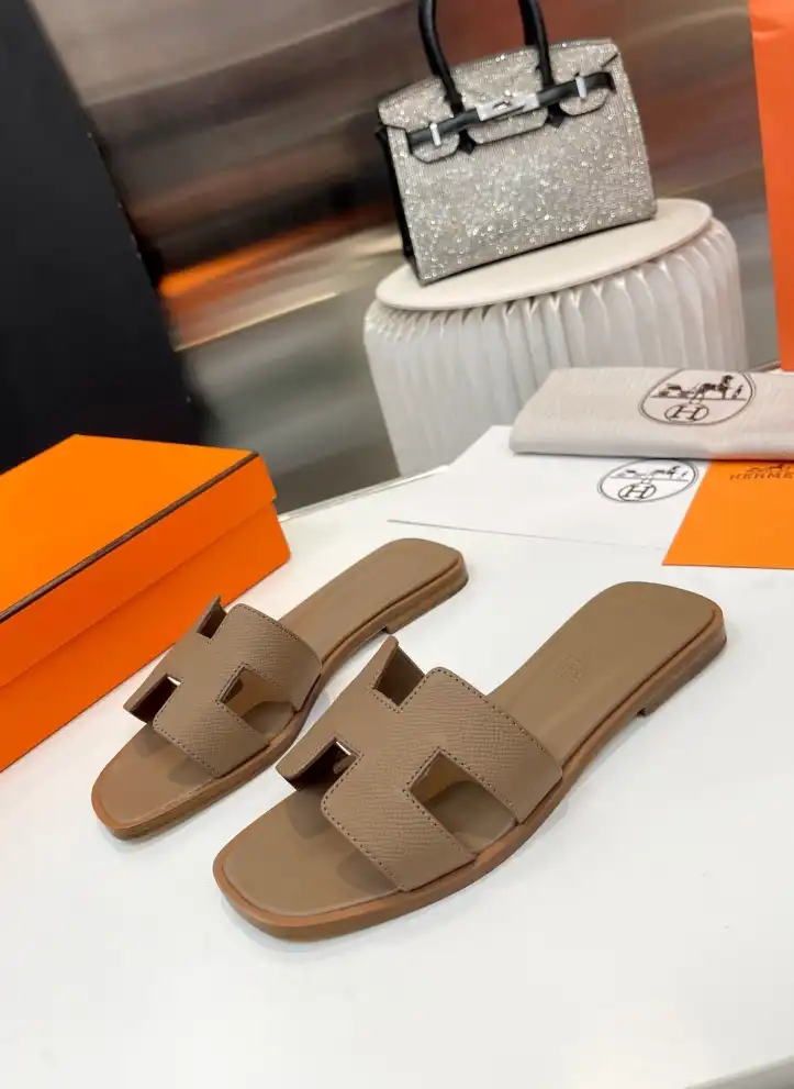 hype Hermes Slippers