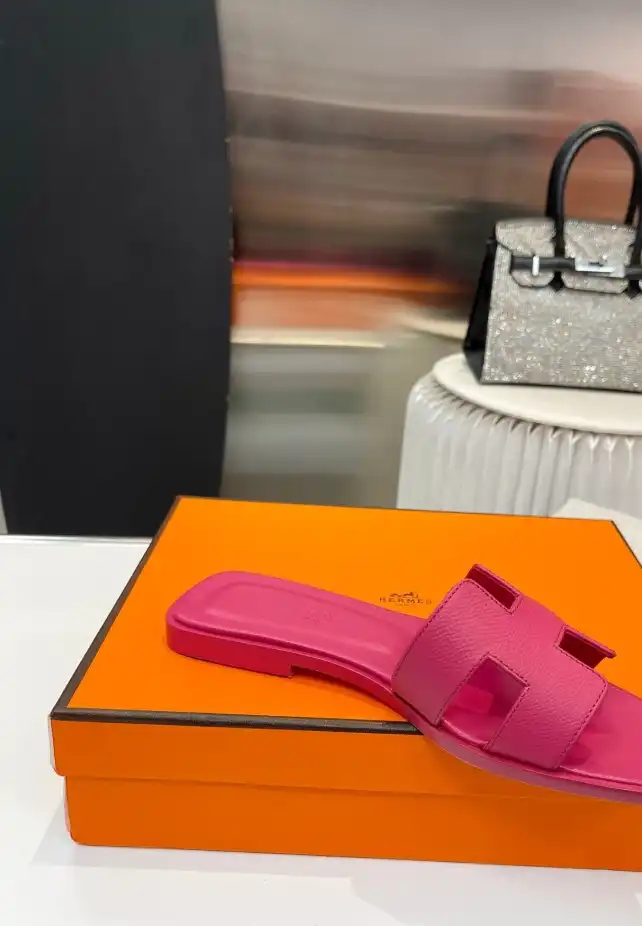 hype Hermes Slippers