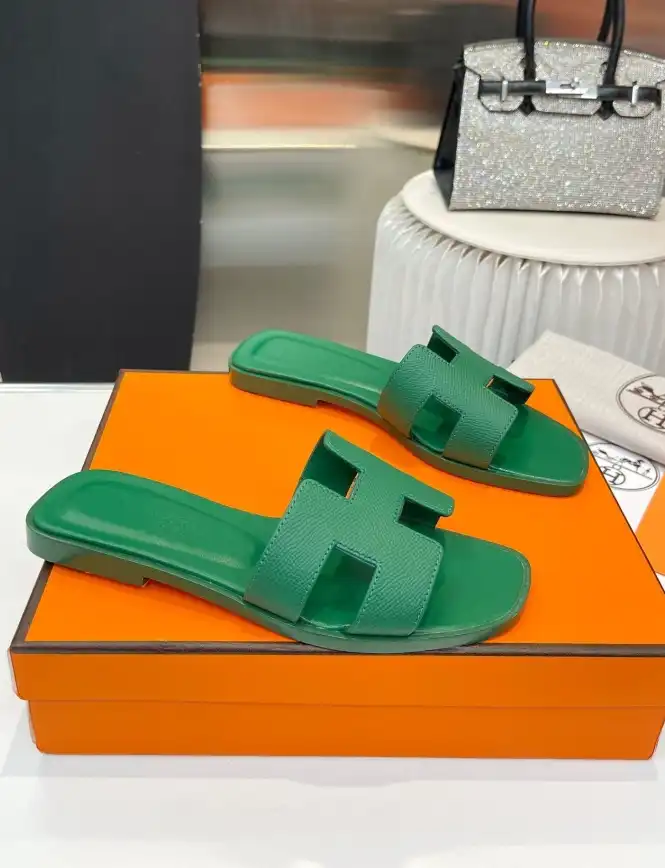 hype Hermes Slippers