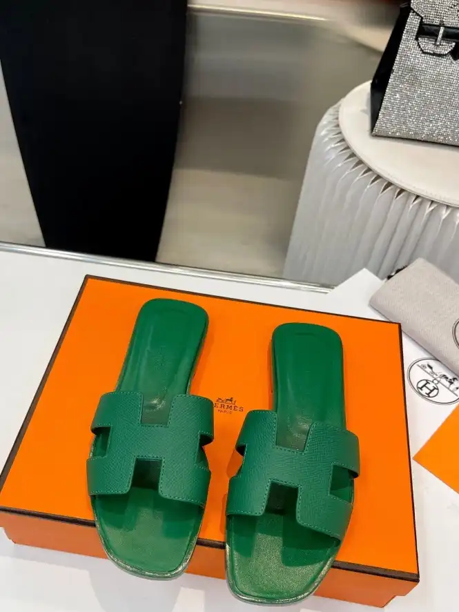 hype Hermes Slippers