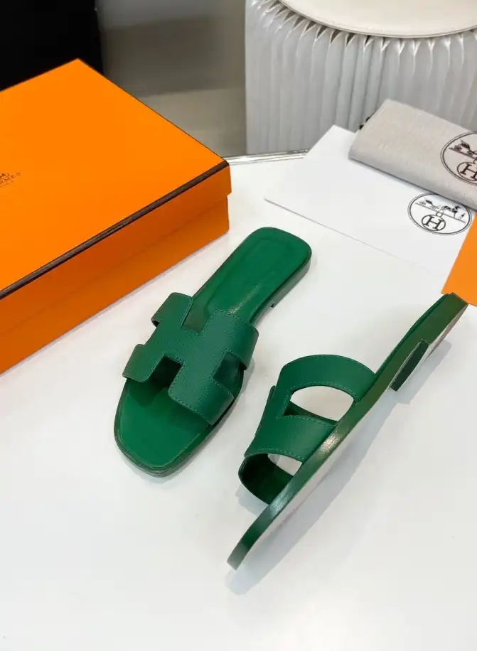 hype Hermes Slippers