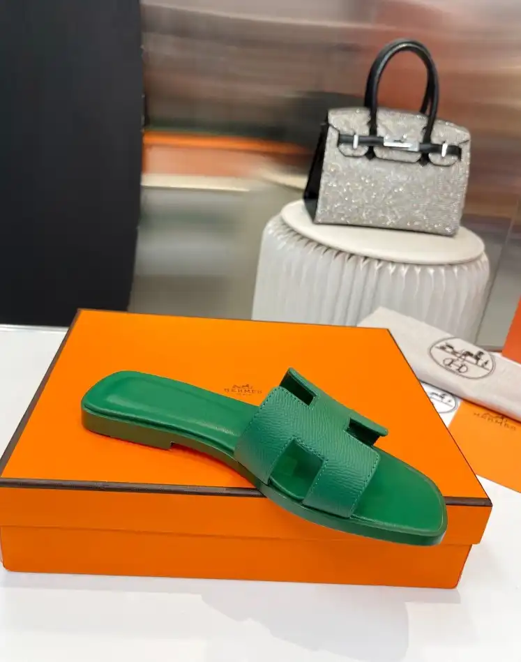 hype Hermes Slippers