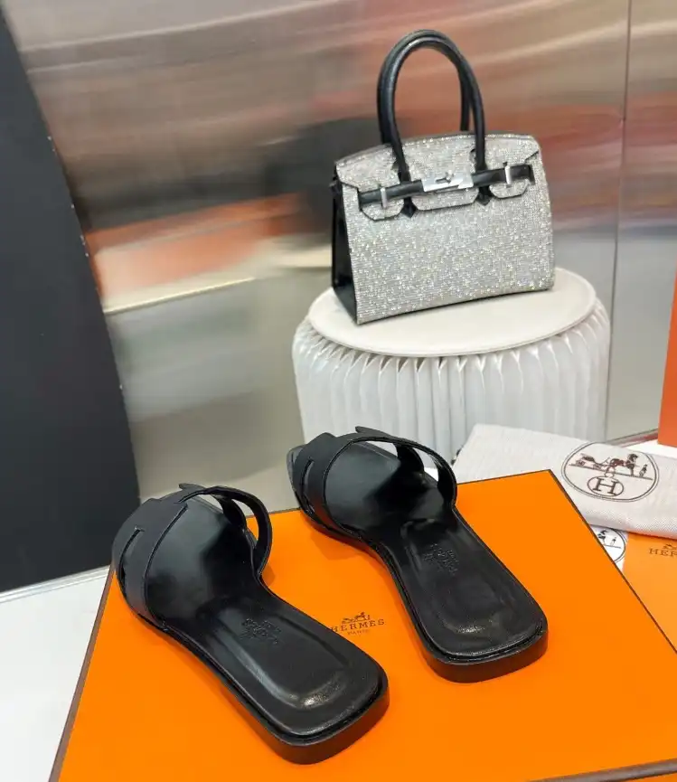 hype Hermes Slippers