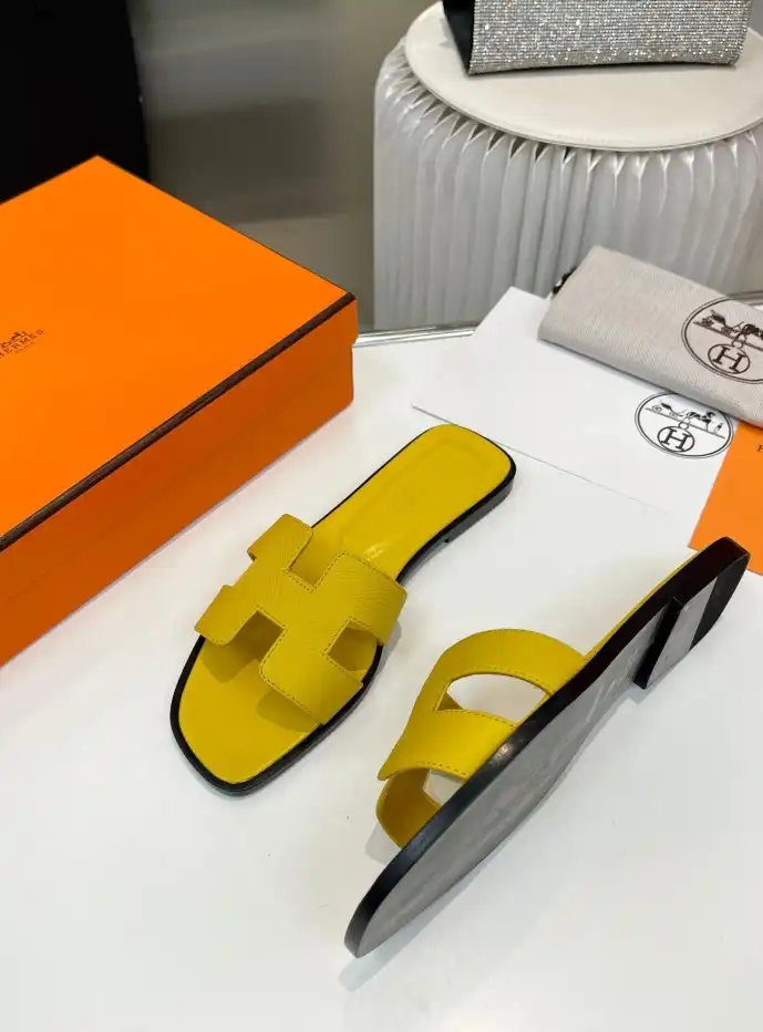 hype Hermes Slippers