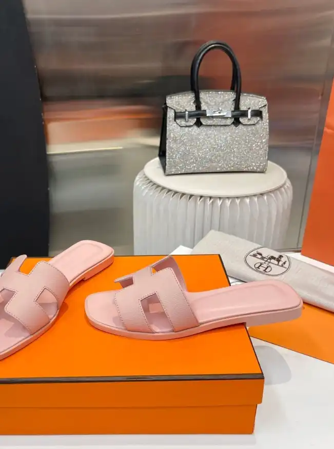 hype Hermes Slippers