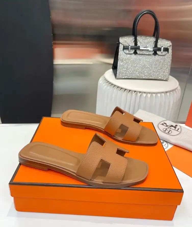 hype Hermes Slippers