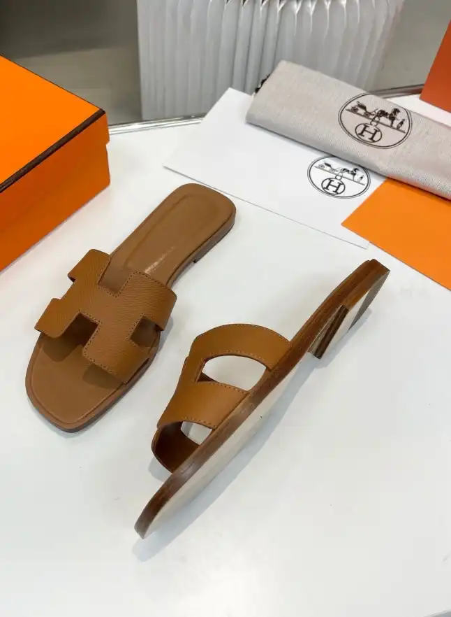 hype Hermes Slippers