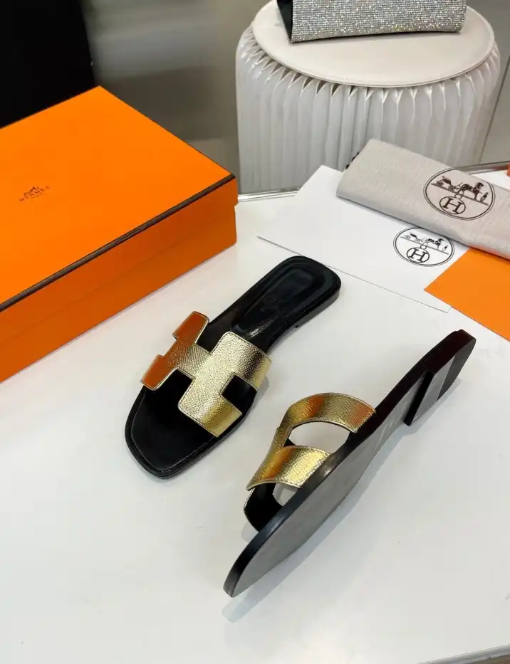 hype Hermes Slippers