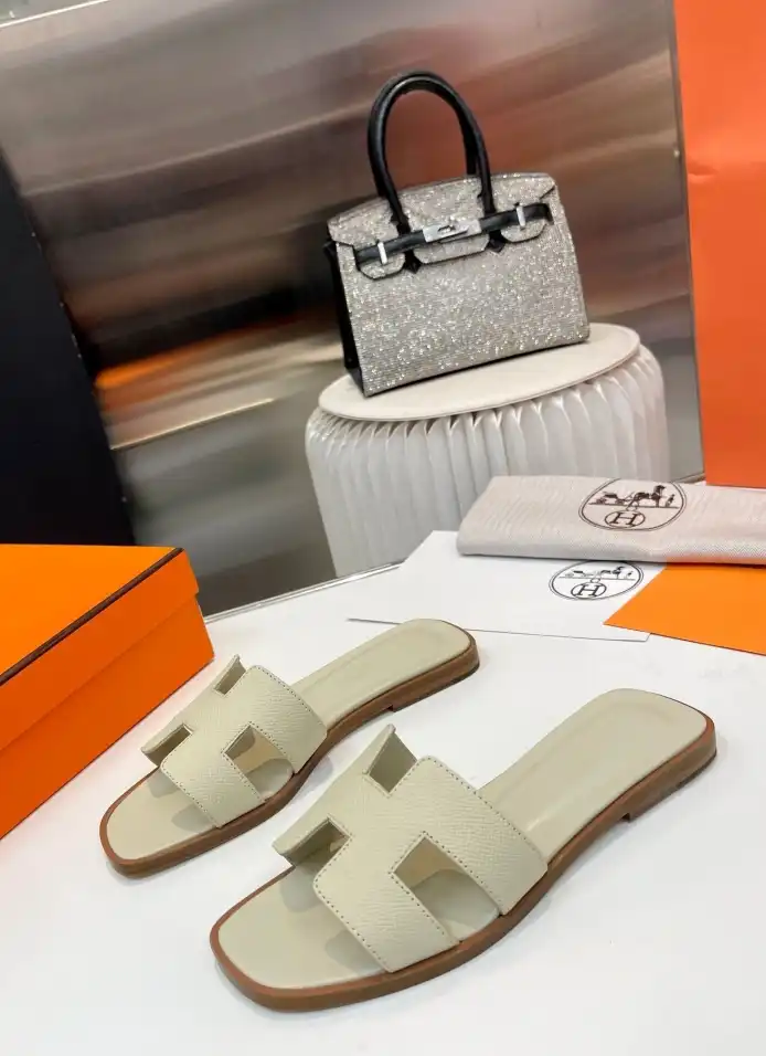 hype Hermes Slippers