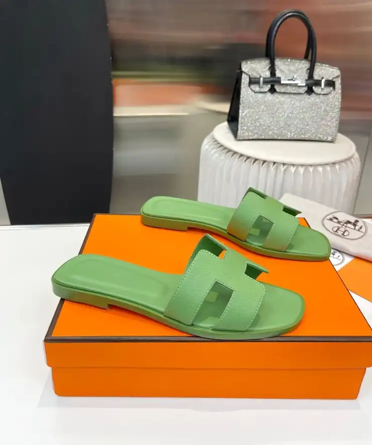 hype Hermes Slippers