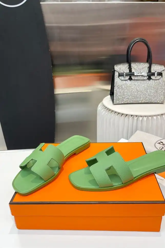 hype Hermes Slippers