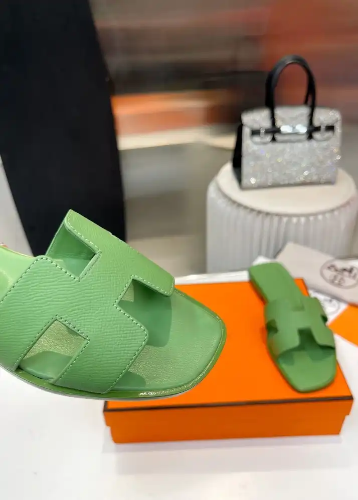 hype Hermes Slippers