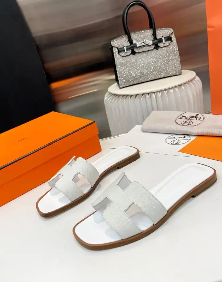 hype Hermes Slippers