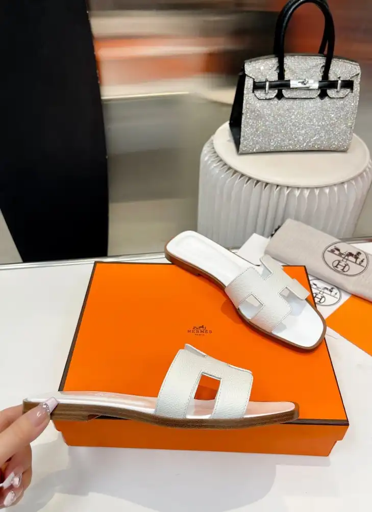 hype Hermes Slippers