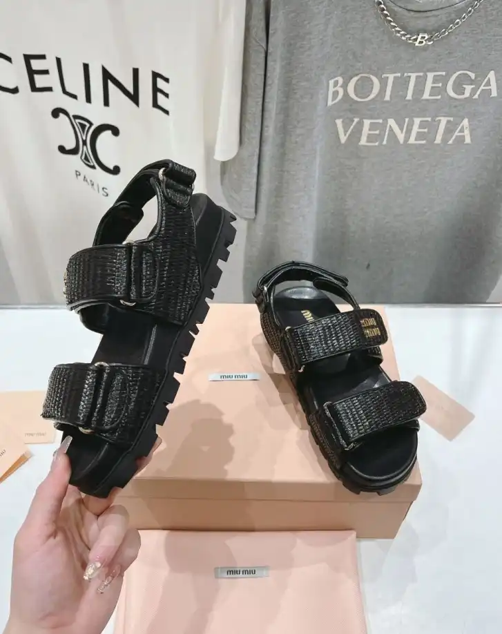 hype Miu Miu Sandals