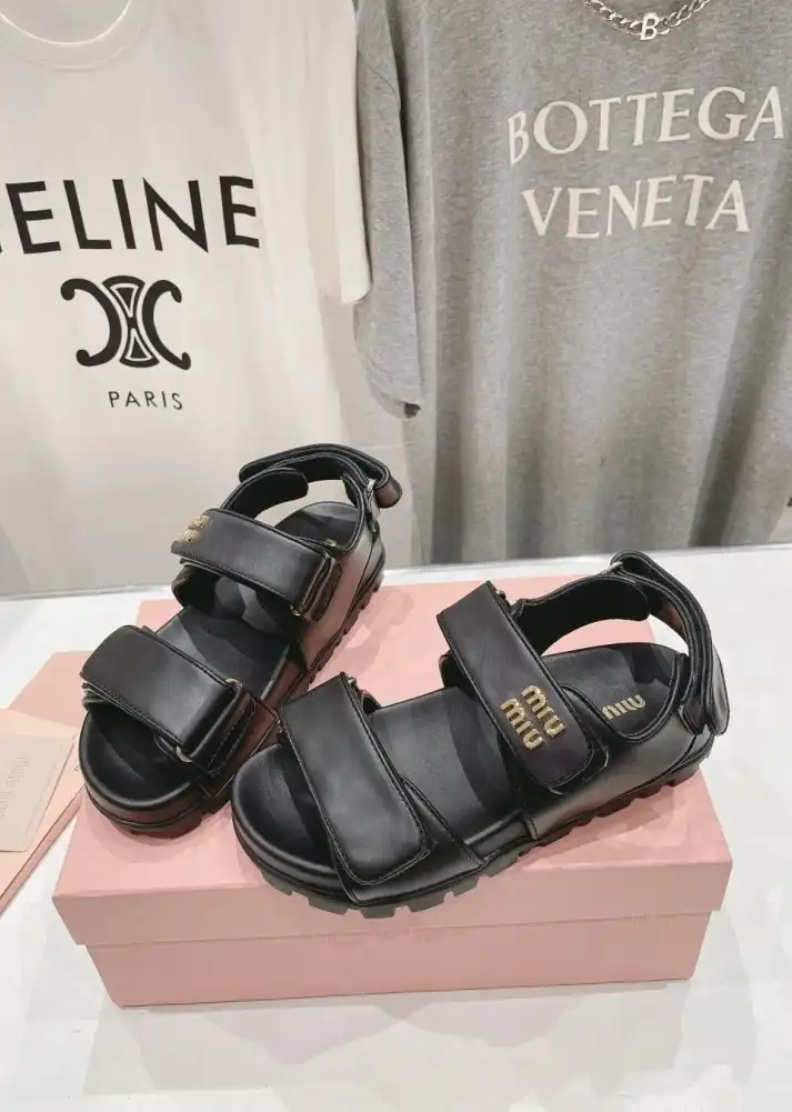 hype Miu Miu Sandals